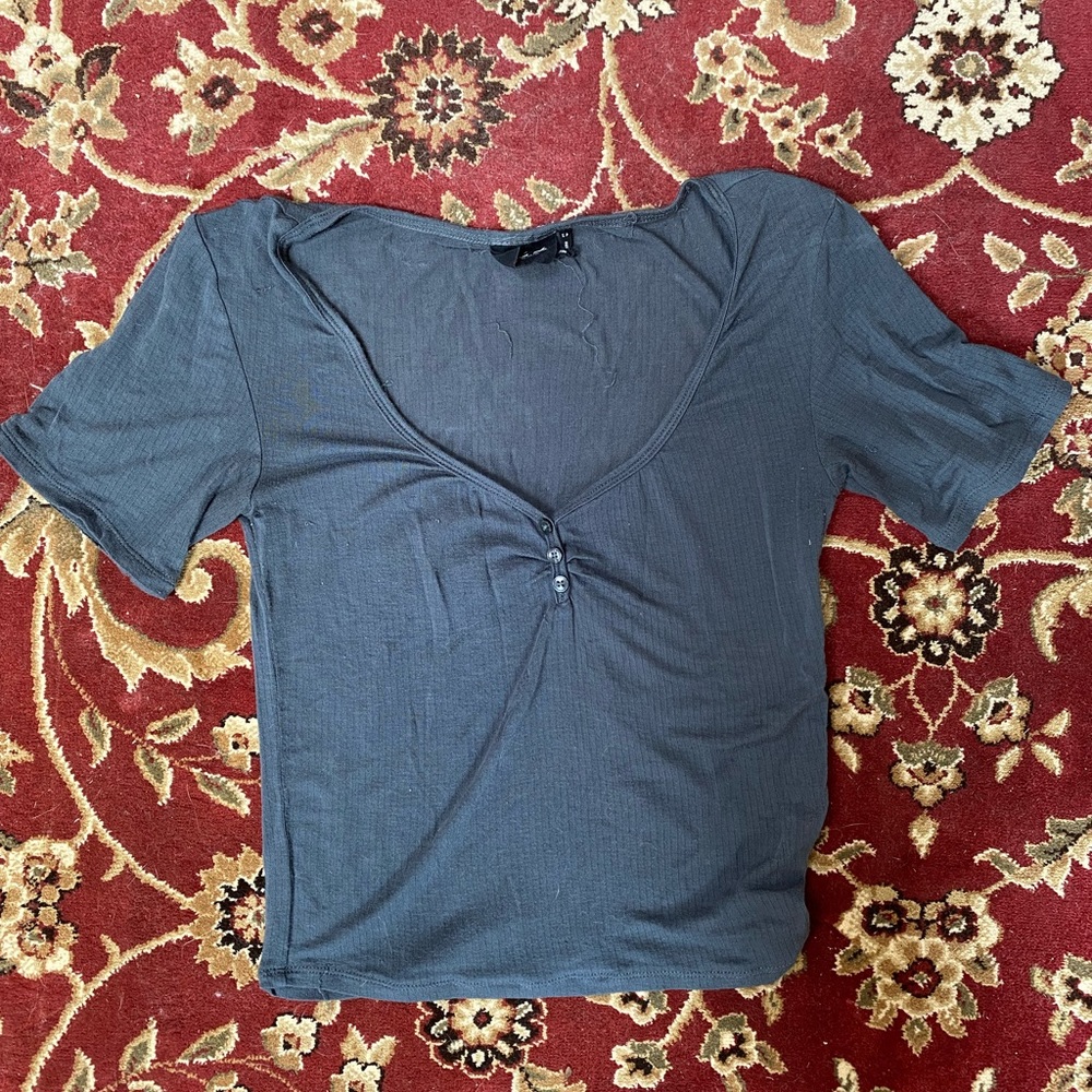 Gray UO top